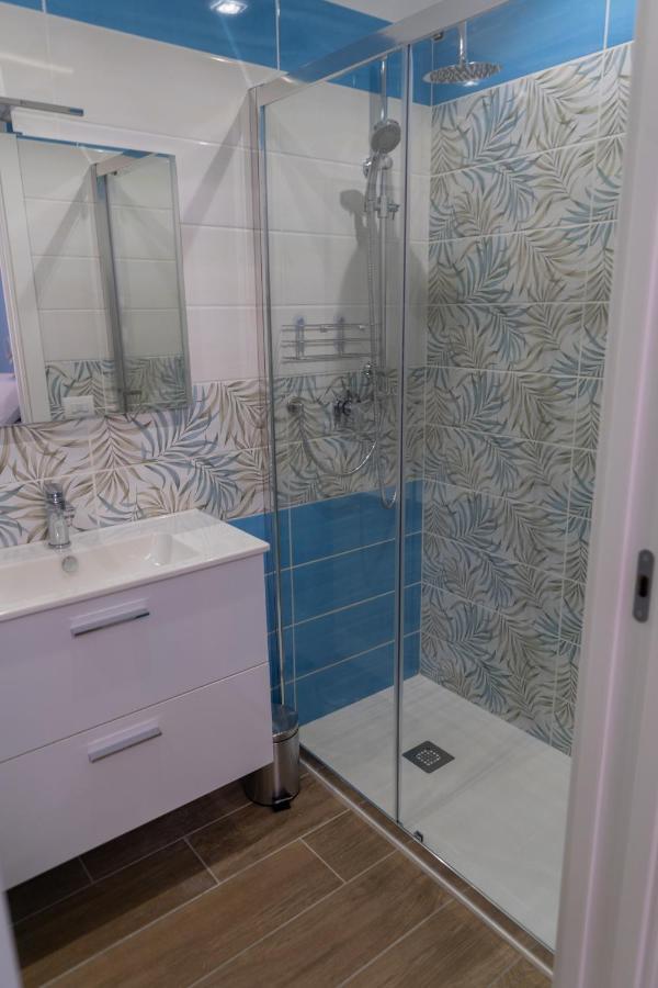 Yes I Know My Room - Storico เนเปิลส์ ภายนอก รูปภาพ